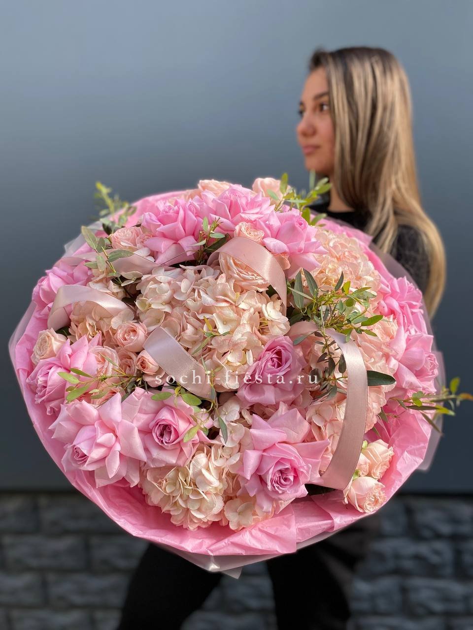 Авторский букет Miracolo — доставка цветов Набережных Челнах