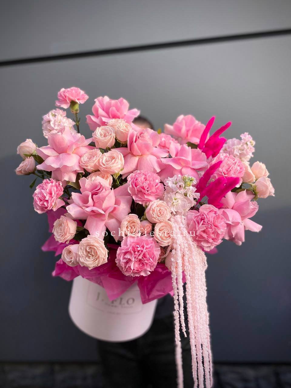 Цветы в коробках — купить в Набережных Челнах