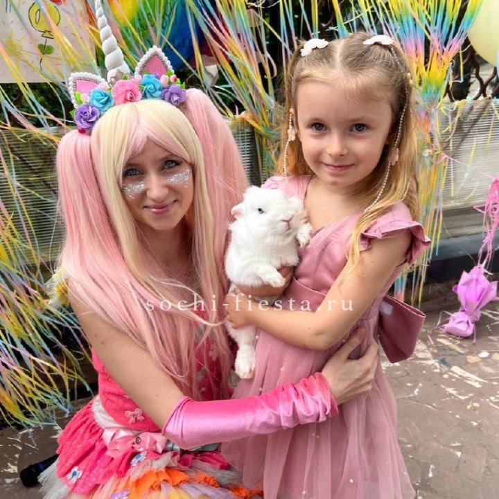 Шоу с кроликом в Набережных Челнах