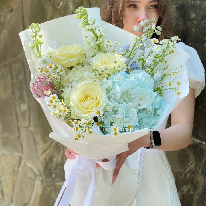 Дизайнерский букет №27 в Набережных Челнах