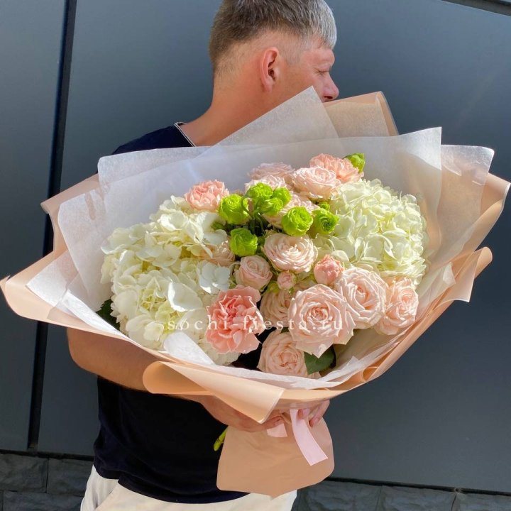 Авторский букет "Нежный крем" в Набережных Челнах