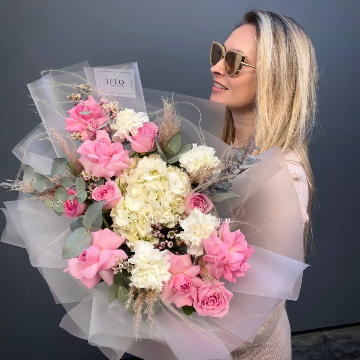 Авторский букет "Гармония" в Набережных Челнах