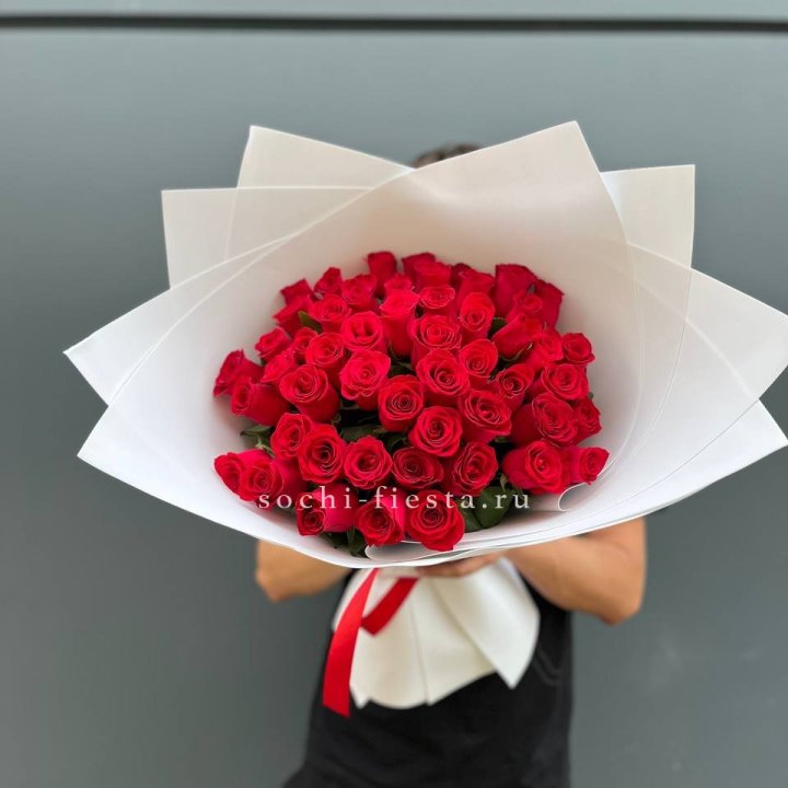 51  красная роза в Набережных Челнах