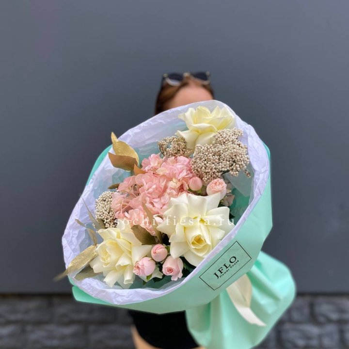 Букет "Белые ночи" в Набережных Челнах