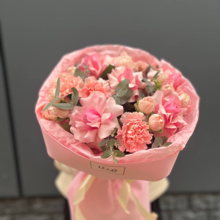  Сборный букет "Нелли" в Набережных Челнах