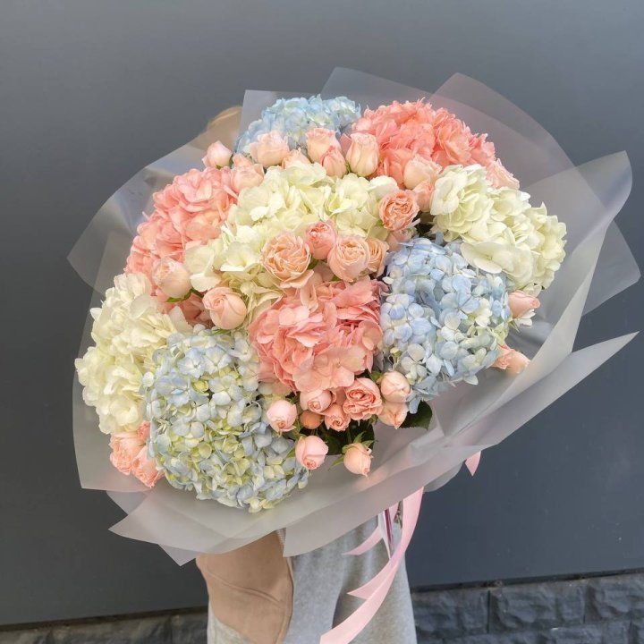 Дуо гортензии и бомбастик в Набережных Челнах