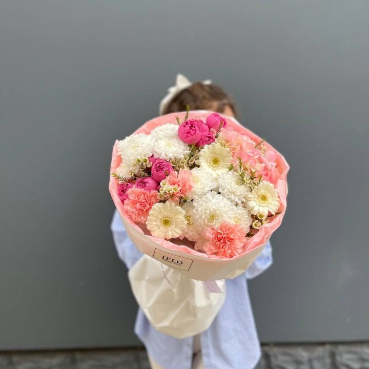 Букет "Лилиана" с доставкой в Набережных Челнах