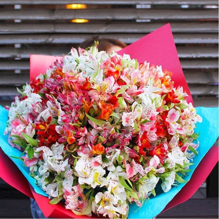 101 альстромерия в Набережных Челнах