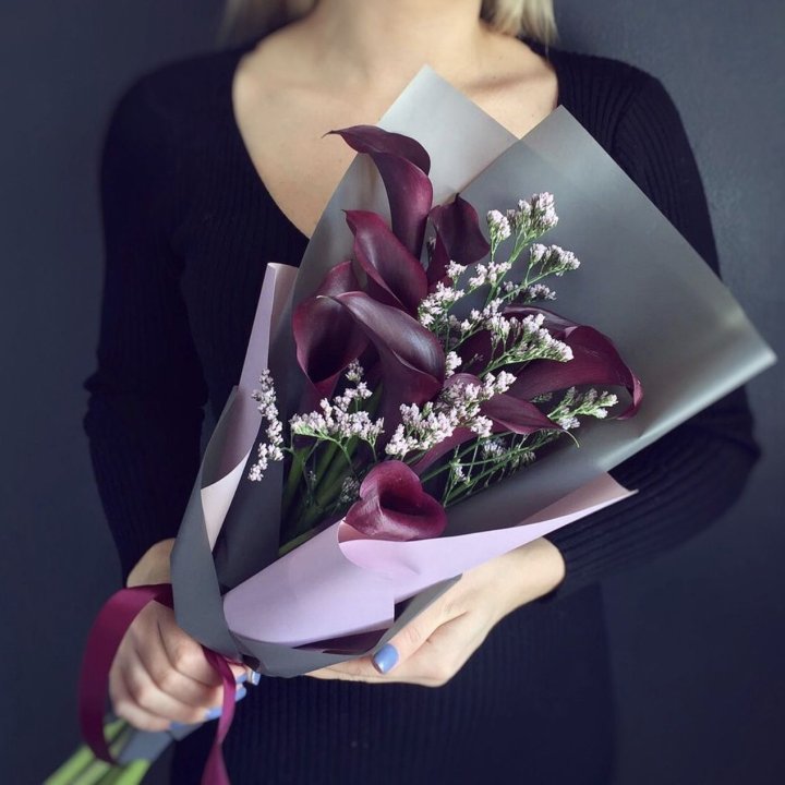 Букет фиолетовых калл в Набережных Челнах