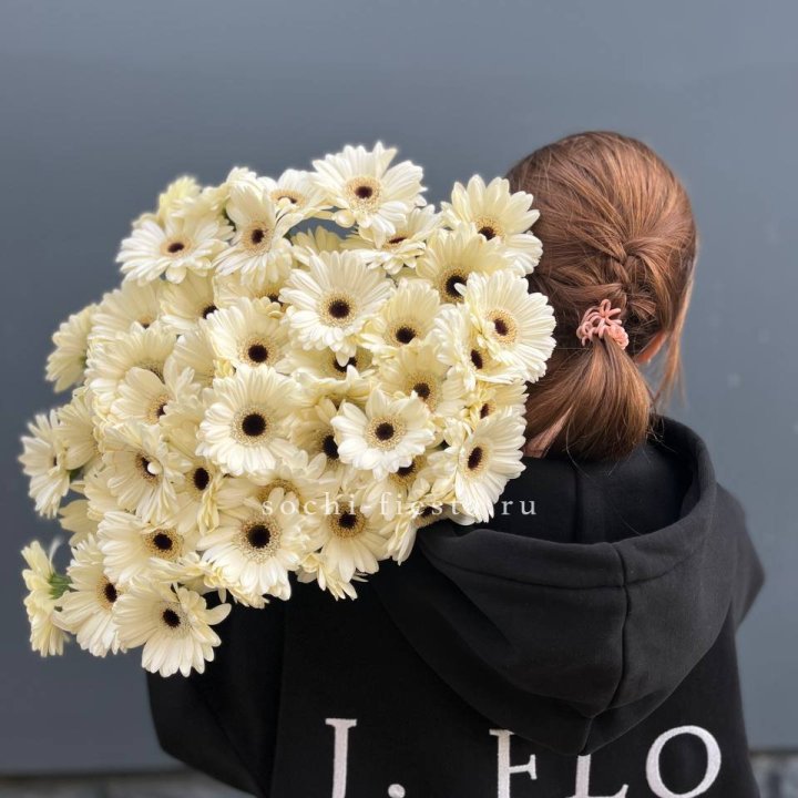 51 гербера в Набережных Челнах