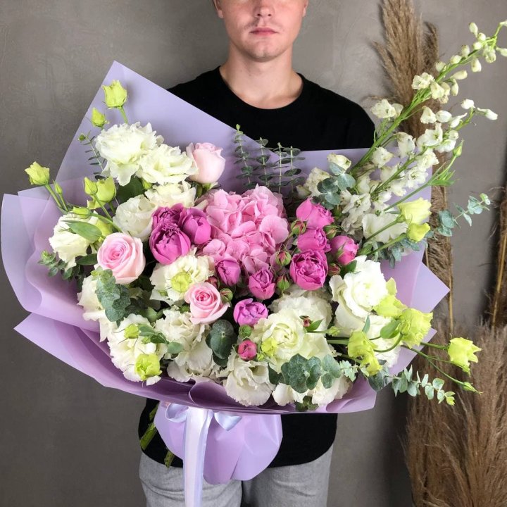 Дизайнерский букет "Венера" в Набережных Челнах