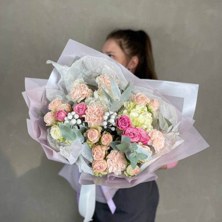 Дизайнерский букет №19 в Набережных Челнах