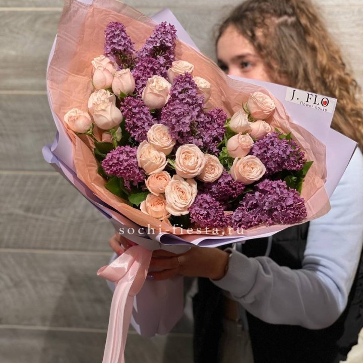 Букет "Лиловая весна" в Набережных Челнах