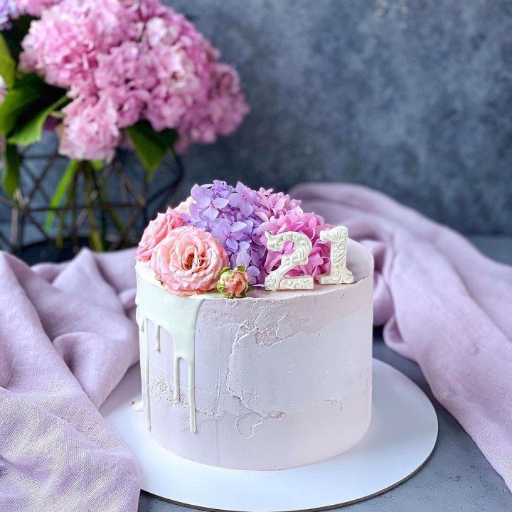 Торт с цифрой в Набережных Челнах