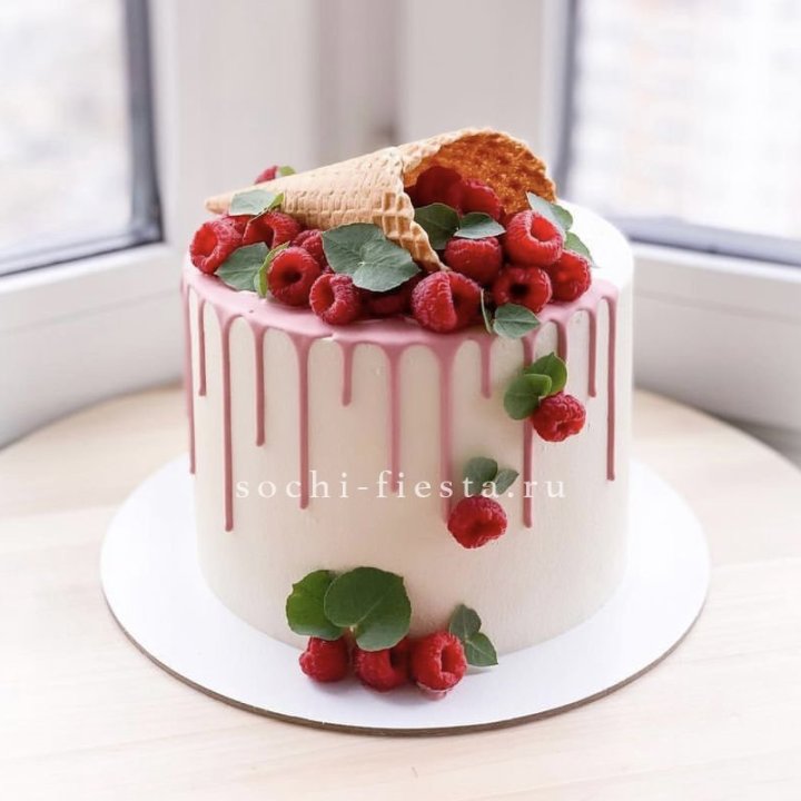 Торт "Ягодный" в Набережных Челнах