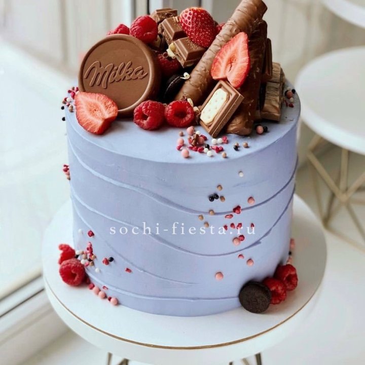 Торт "Milka's world" в Набережных Челнах