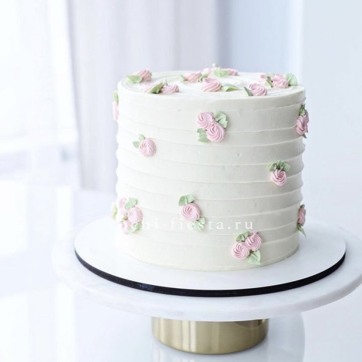 Торт "Розы в снегу" в Набережных Челнах