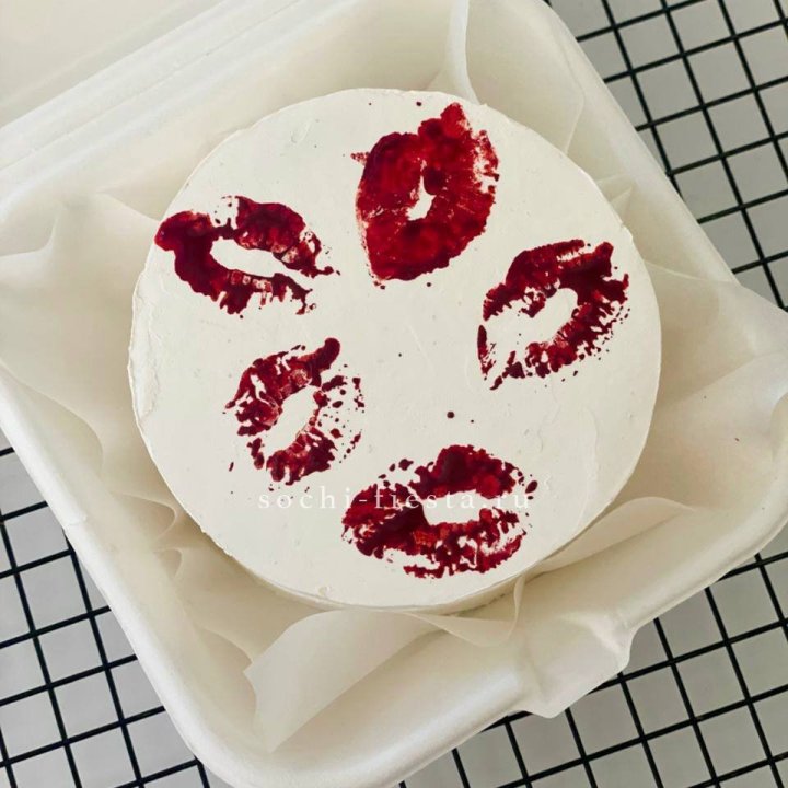 Бенто-торт "Поцелуй" в Набережных Челнах