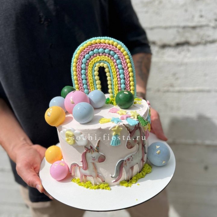 Торт "Радуга с единорогом" с доставкой в Набережных Челнах