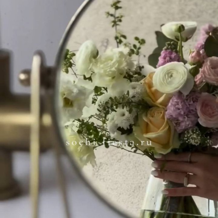 Цветочная подписка "Пакет средний" в Набережных Челнах