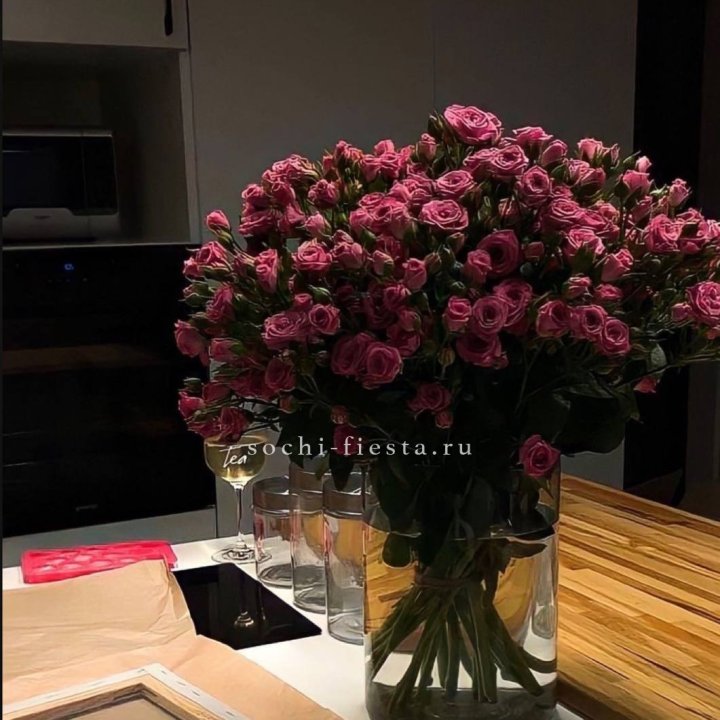 Цветочная подписка "Пакет большой" в Набережных Челнах