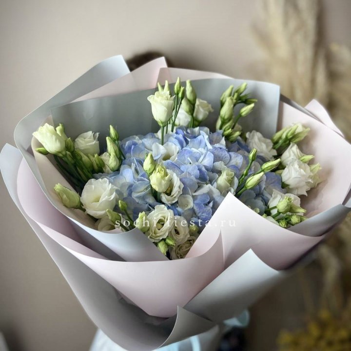 Букет с гортензией "Адель" в Набережных Челнах