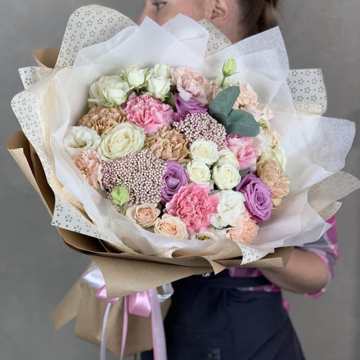 Дизайнерский букет №14 в Набережных Челнах