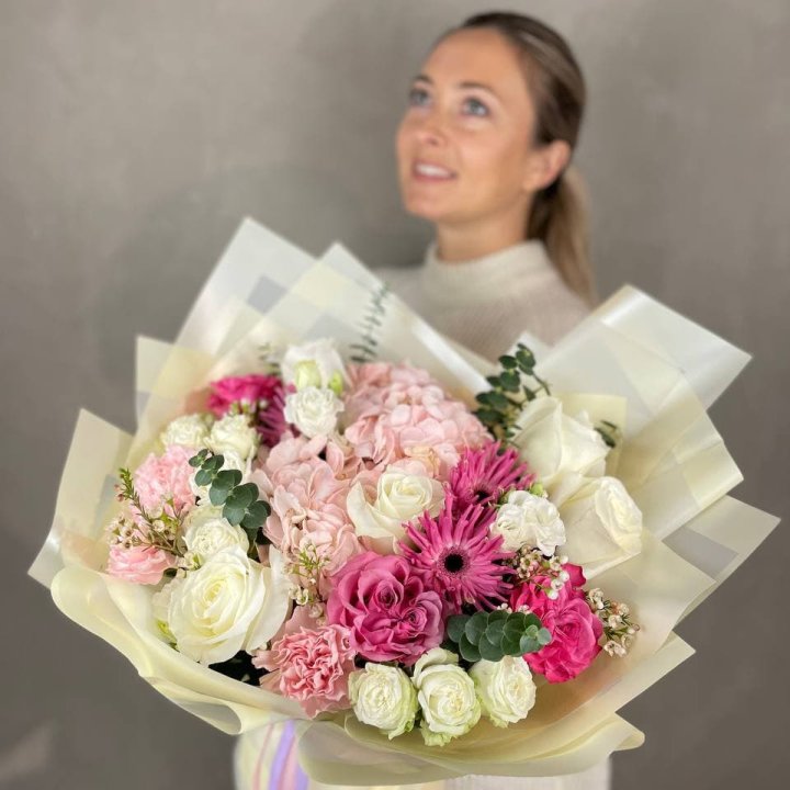 Дизайнерский букет "Мелоди" в Набережных Челнах