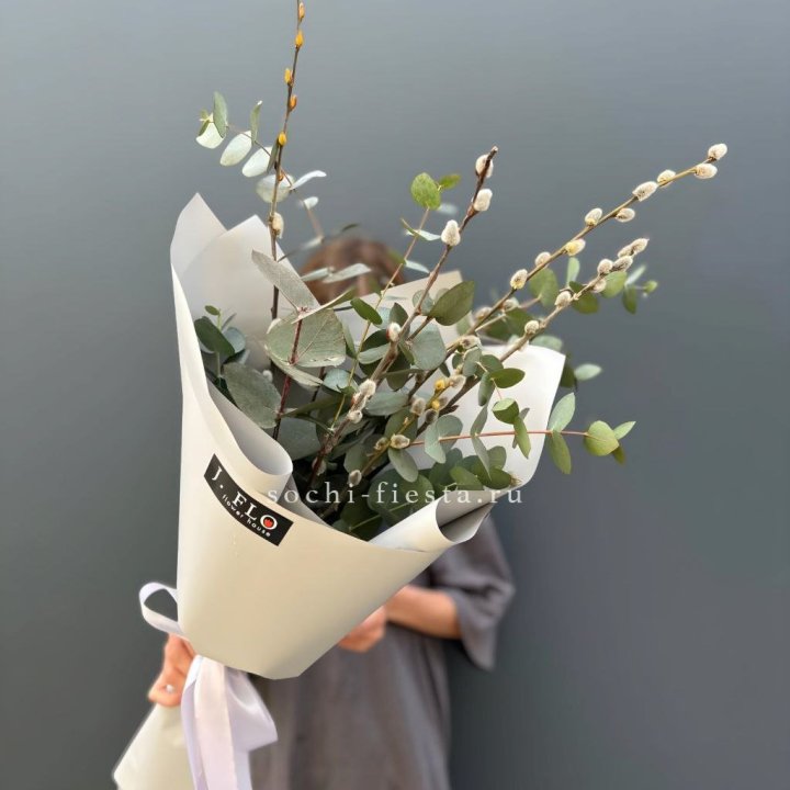 Букет Вербы и Эвкалипта в Набережных Челнах
