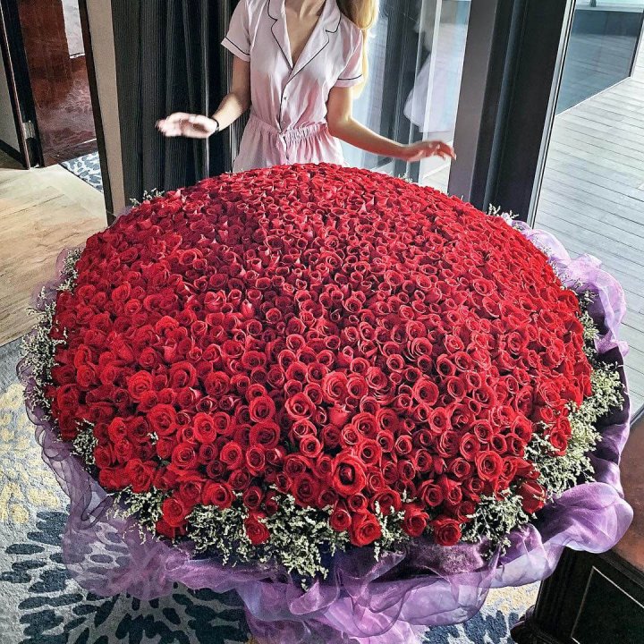 1001 роза в Набережных Челнах