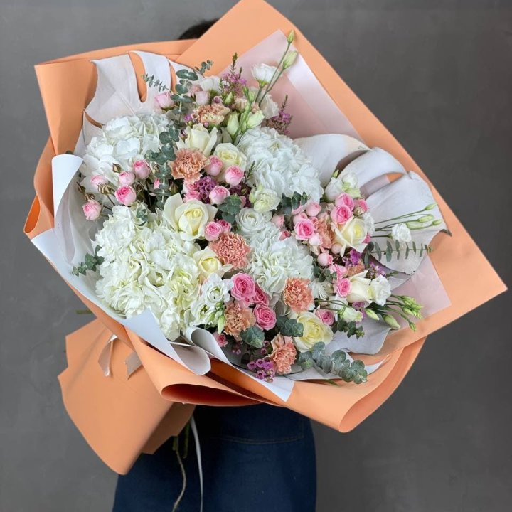 Макси-букет кремовый в Набережных Челнах