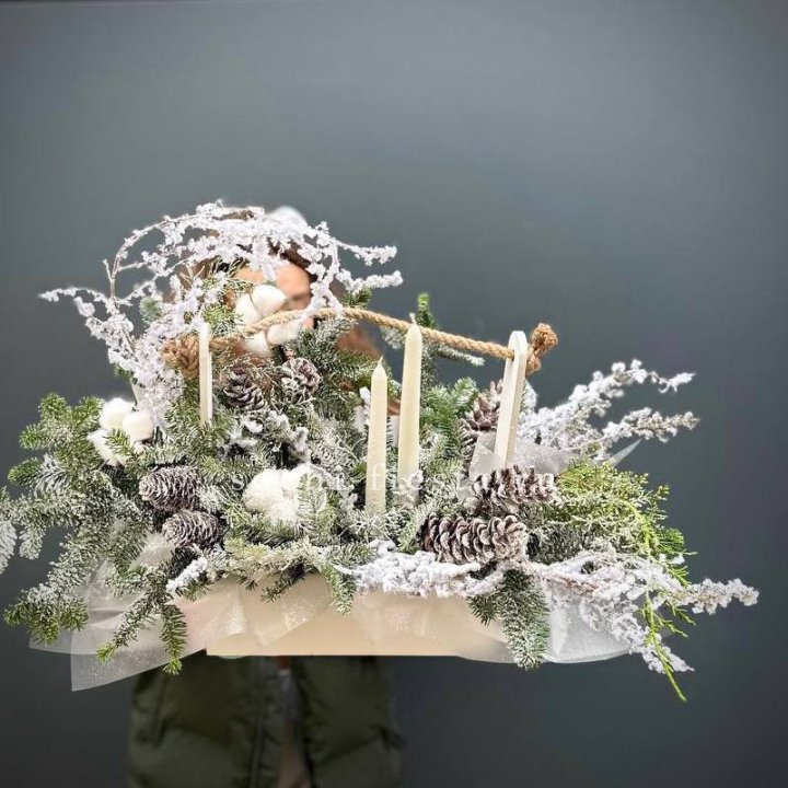 Новогодняя композиция  в Набережных Челнах