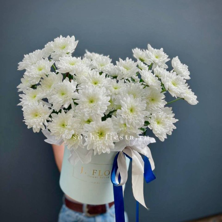 Коробка с хризантемами №3 в Набережных Челнах