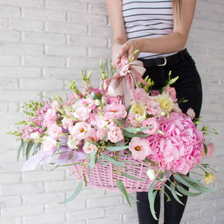 Авторская корзина №6 с доставкой в Набережных Челнах