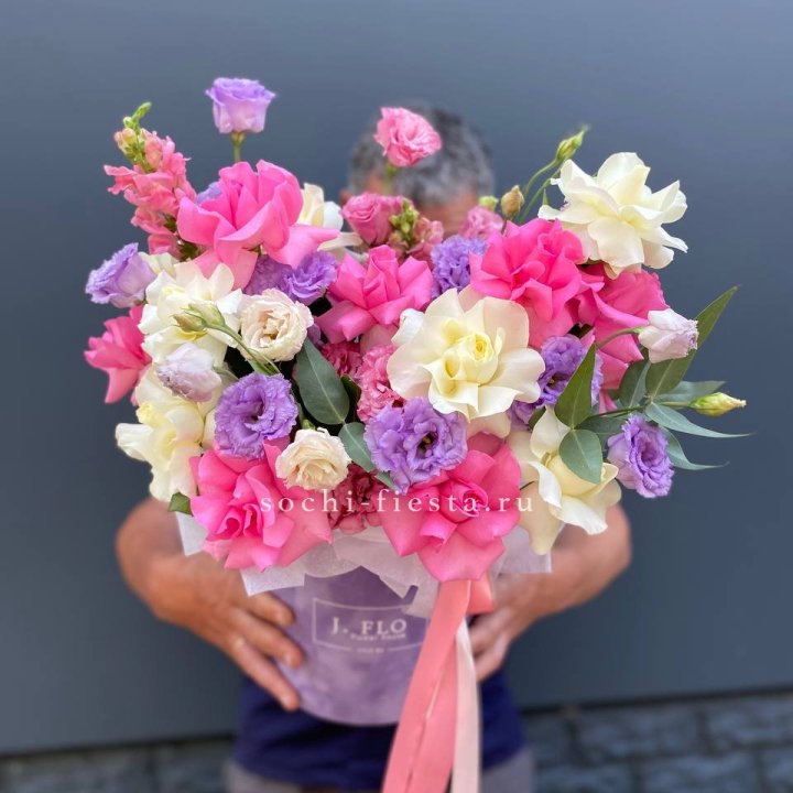 Цветочный бокс "Сиона" в Набережных Челнах