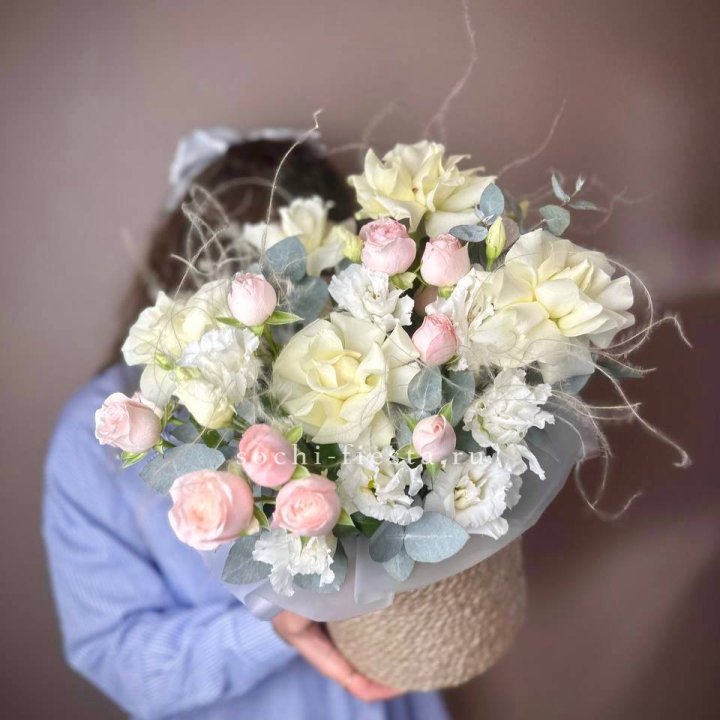 Авторский бокс "Милена" в джутовом кашпо в Набережных Челнах