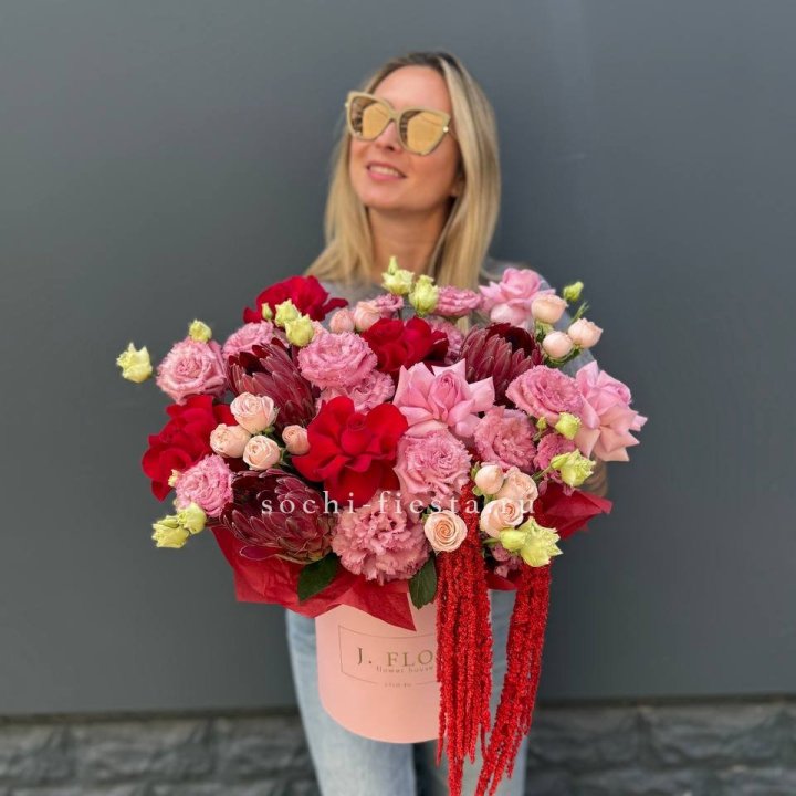 Дизайнерский цилиндр "Криотель" в Набережных Челнах