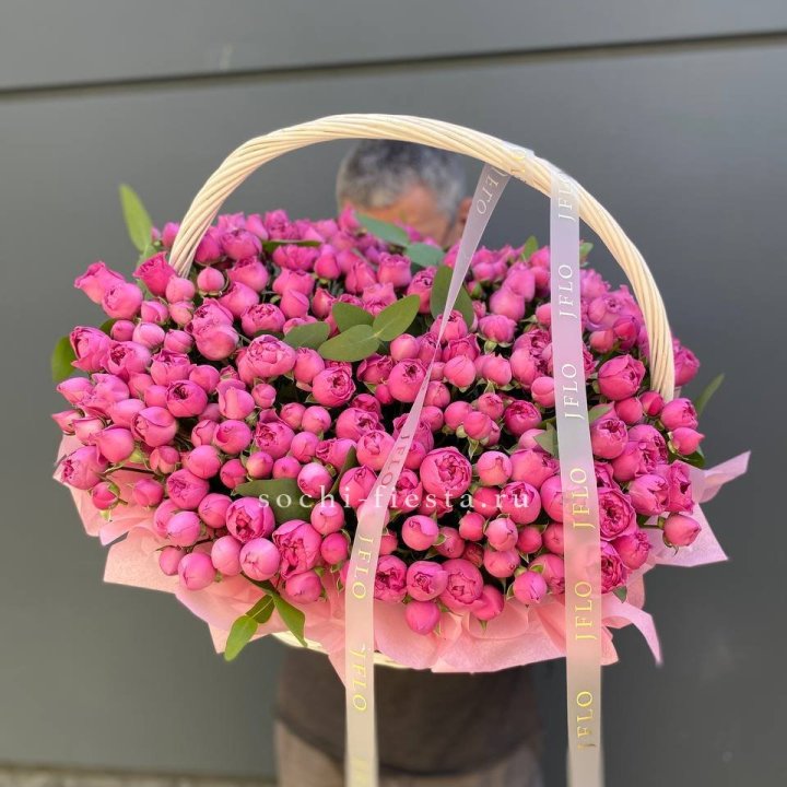 Корзина роз Мисти Баблс 101 в Набережных Челнах