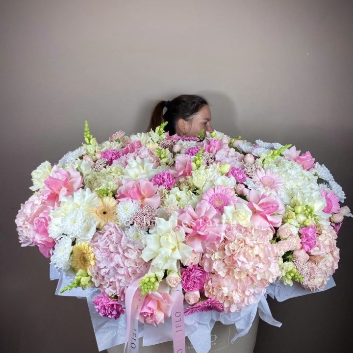 Корзина цветов «Рандеву» в Набережных Челнах