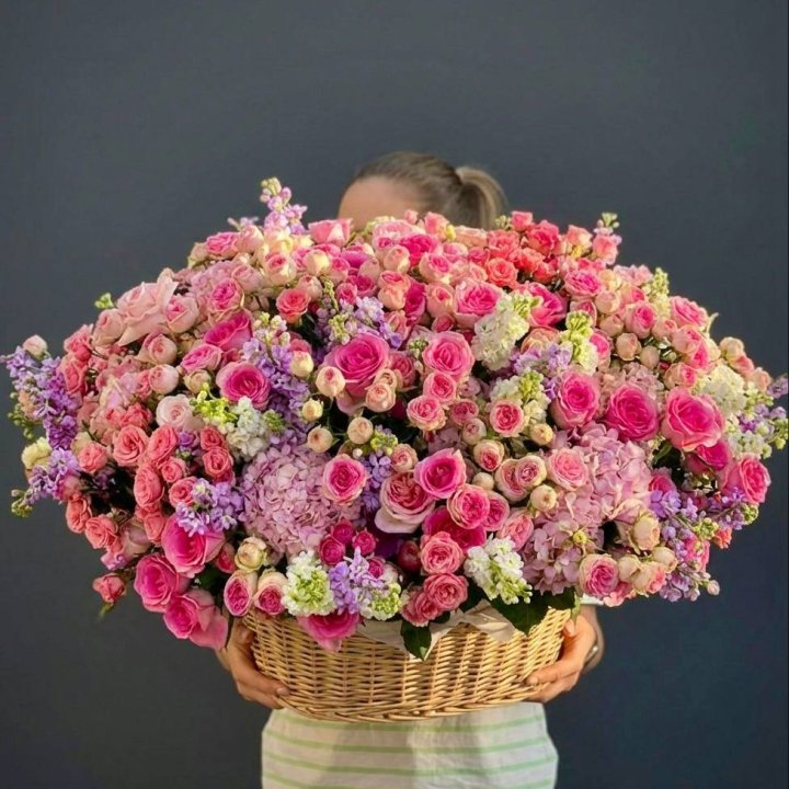 Цветочная корзина гигант №5 в Набережных Челнах