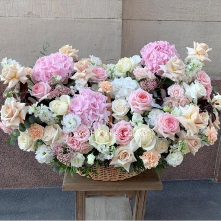 Цветочная корзина макси N2 в Набережных Челнах