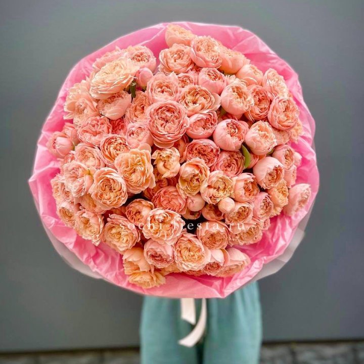 Букет кустовых пионовидных роз Джульетта "Принцесса" в Набережных Челнах