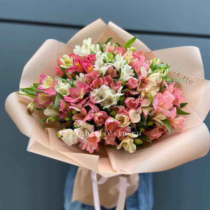 Букет альстромерий "Вандер" в Набережных Челнах