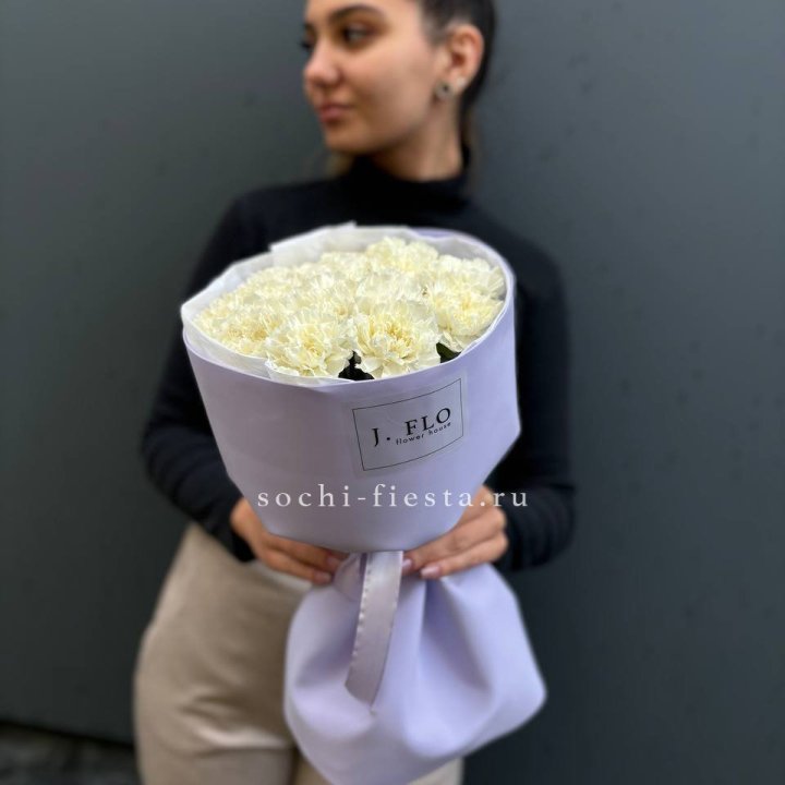 Букет белых диантусов в Набережных Челнах