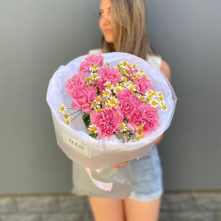 Дуобукет диантусов и ромашек в Набережных Челнах