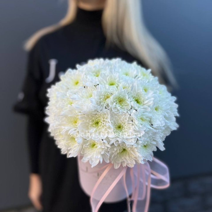 Коробка с хризантемами №1 в Набережных Челнах