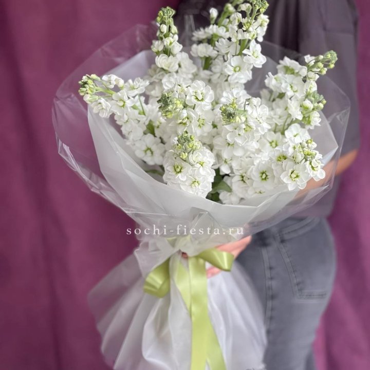 Букет ароматной маттиоллы №1 в Набережных Челнах