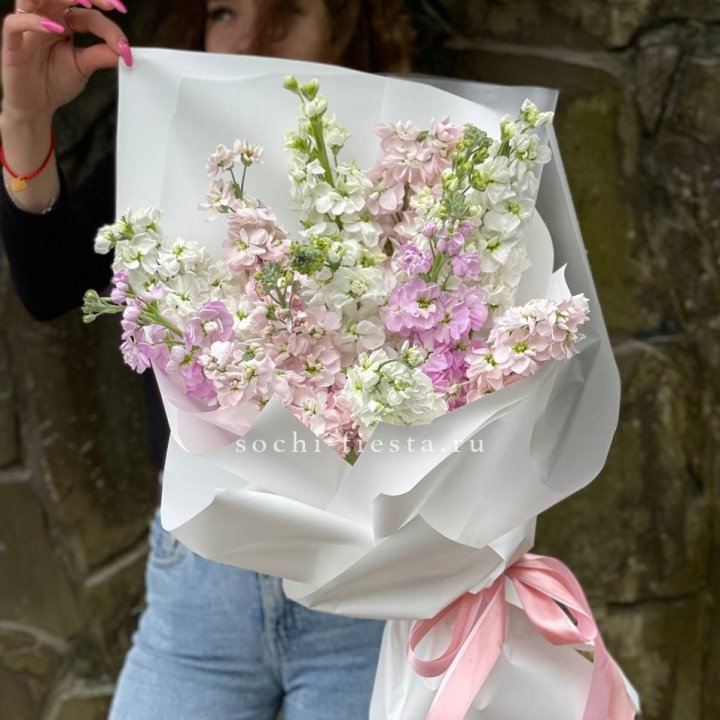 Букет маттиол №1 в Набережных Челнах