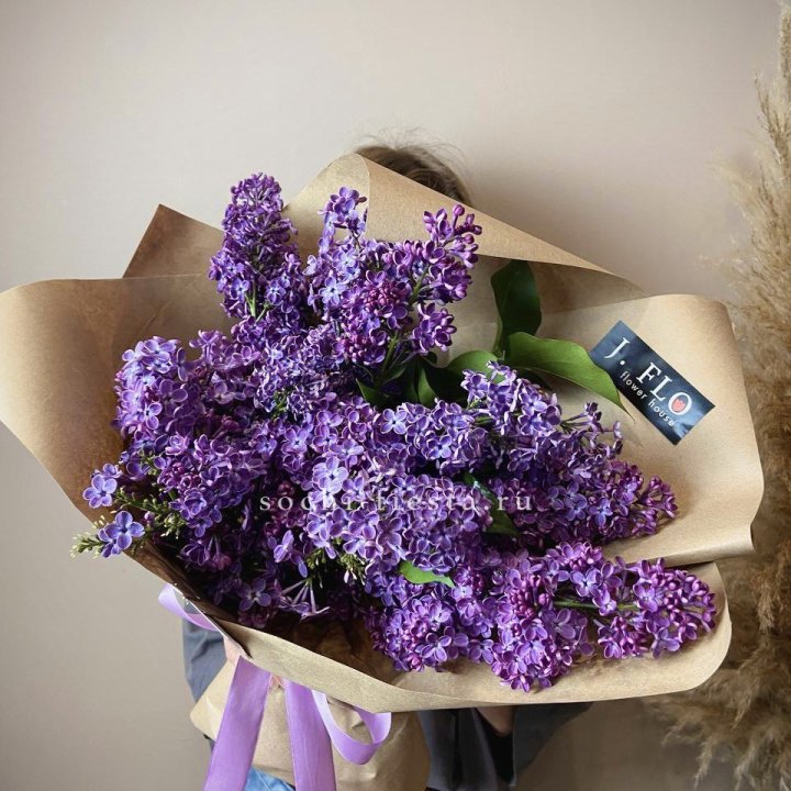 Букет сирени №1 в Набережных Челнах