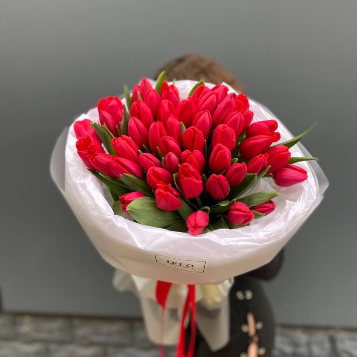 51 тюльпан "Любовь" в Набережных Челнах